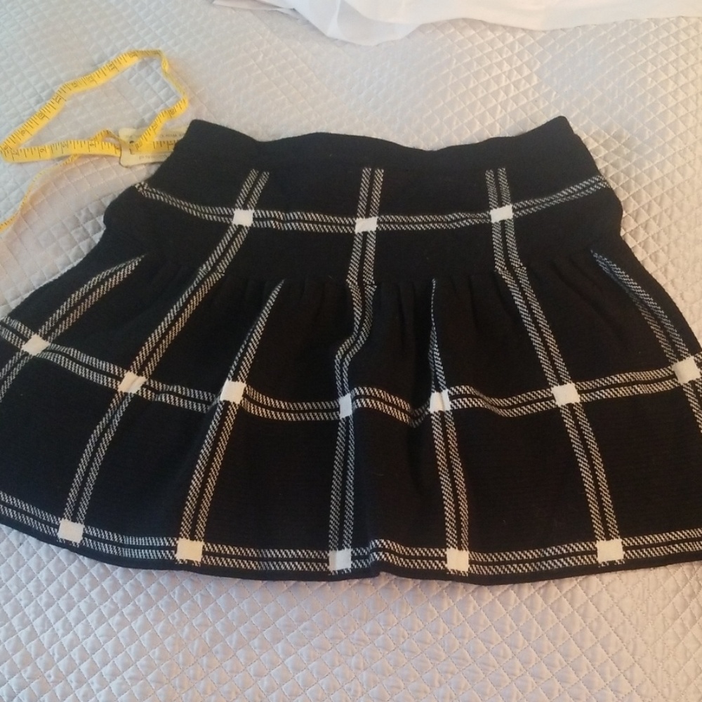 Cynthia Rowley plaid sweater  skirt (104)